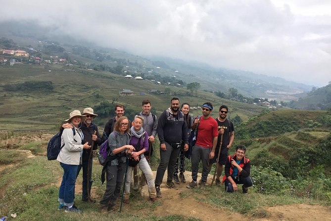 From Hanoi: 3 Days Luxury Sapa Trek & Fansipan Peak with Dcar - Day 2: Cat Cat Village and the Fansipan choice