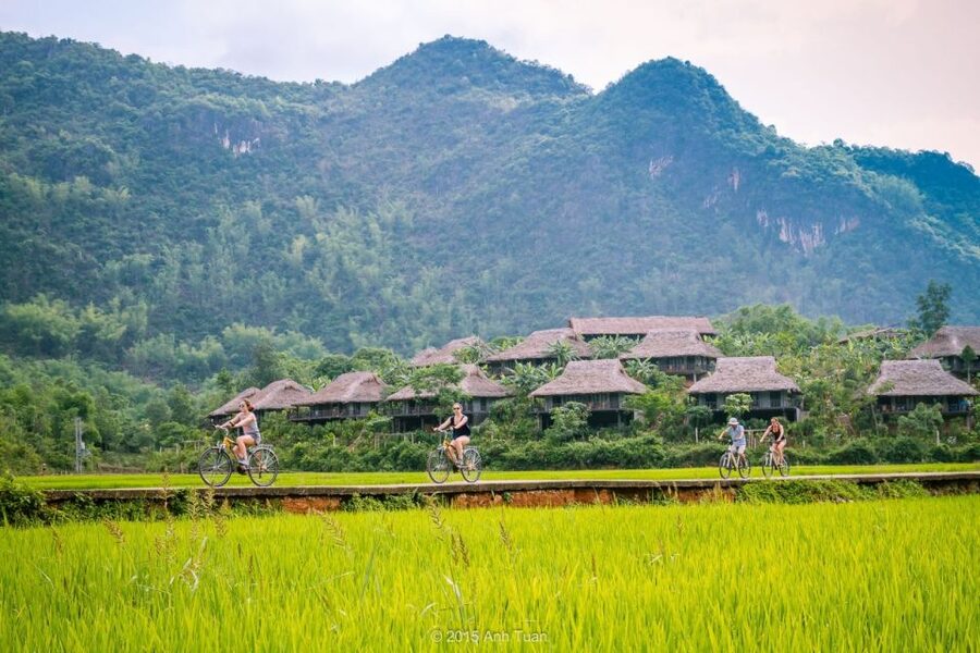From Hanoi: Mai Chau Valley & Hill Tribes 2-Day Trek Tour - Key points at a glance