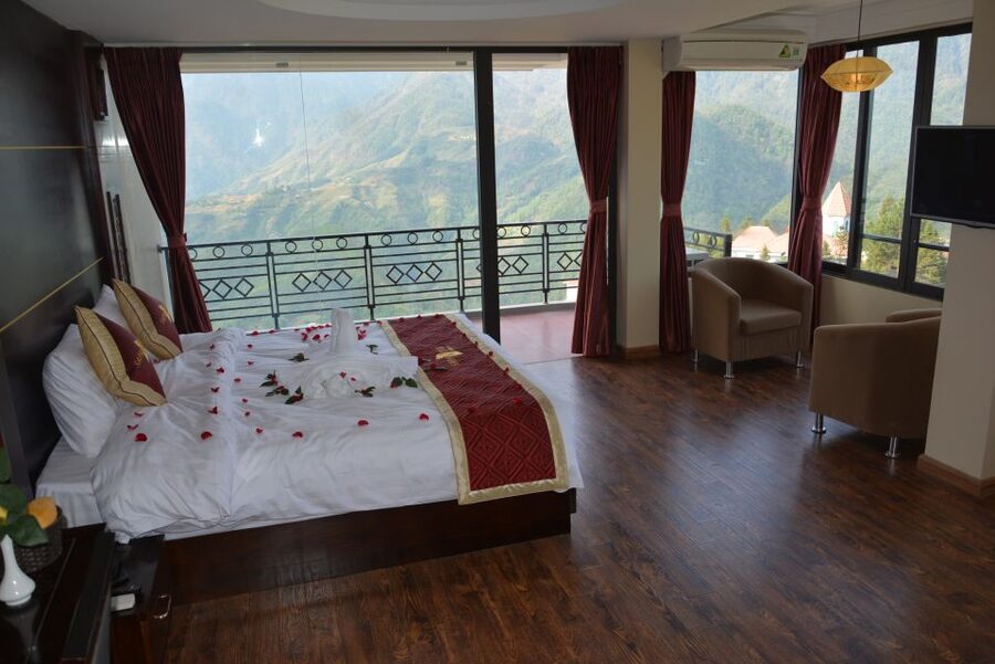From Hanoi: Sapa 3-Day Medium Trek and Limousine Trip - Guides make a major difference