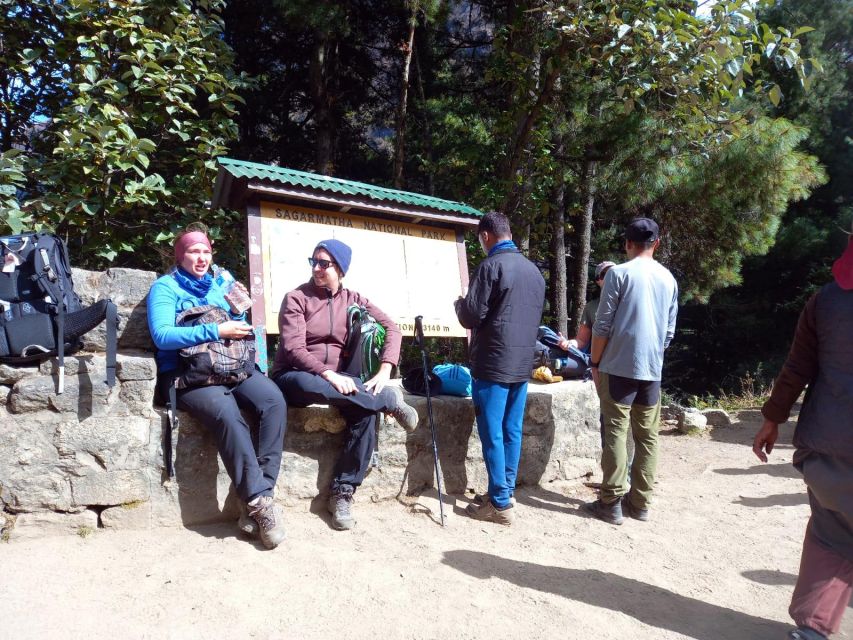 From Kathmandu: 5-Day Everest View Trek - Day 3: The hike to Hotel Everest View