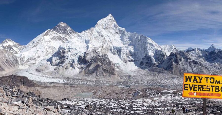 From Kathmandu Budget: 15 Day Everest Base Camp Trek - Best seasons and what to pack