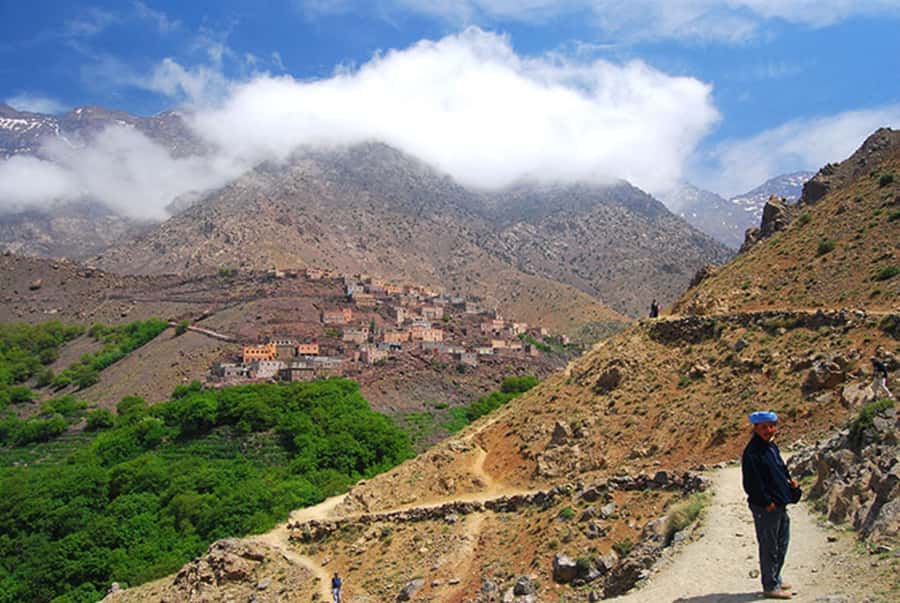 From Marrakech: 3-Day Mount Toubkal Climbing Trek - Day two: the hard climb to Aguelzim Pass