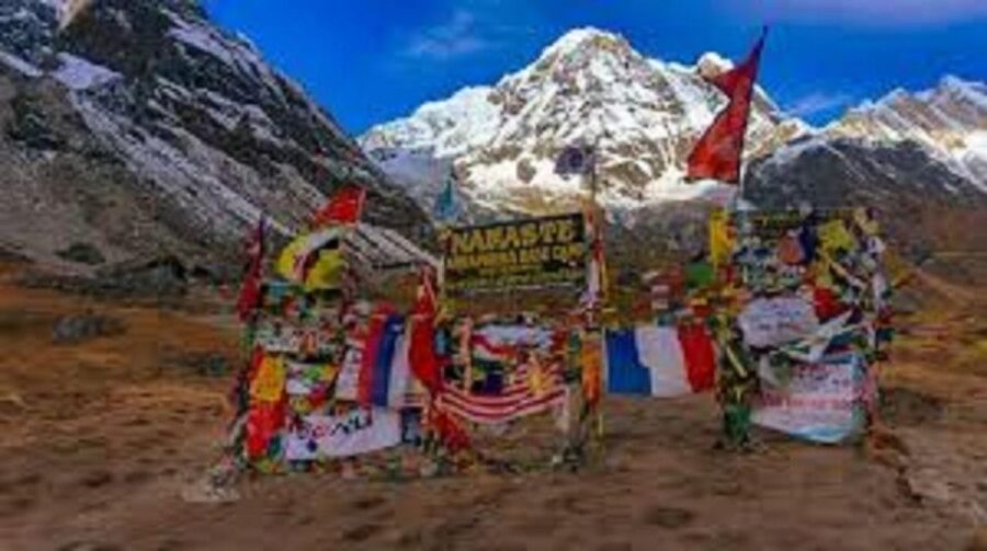 From Pokhara: 5-Day Annapurna Basecamp Trek with Hot Springs - Guides, group style, and safety