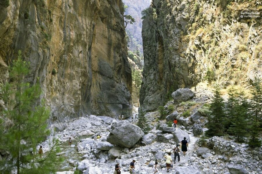 From Rethymno: Samaria Gorge Full-Day Trek, Pickup & Guide - Pickup From Rethymno and the Drive to Omalos