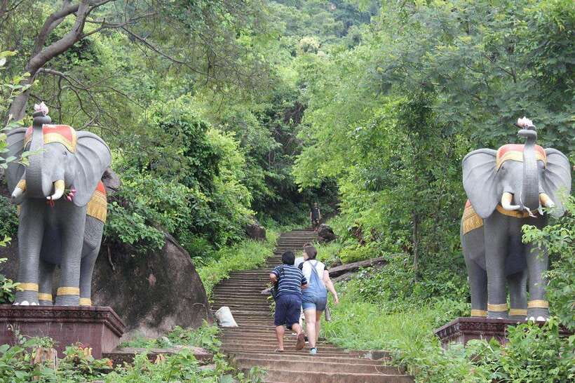 From Siem Reap: Phnom Kulen National Park Trekking Tour - Walking into Phnom Kulen National Park