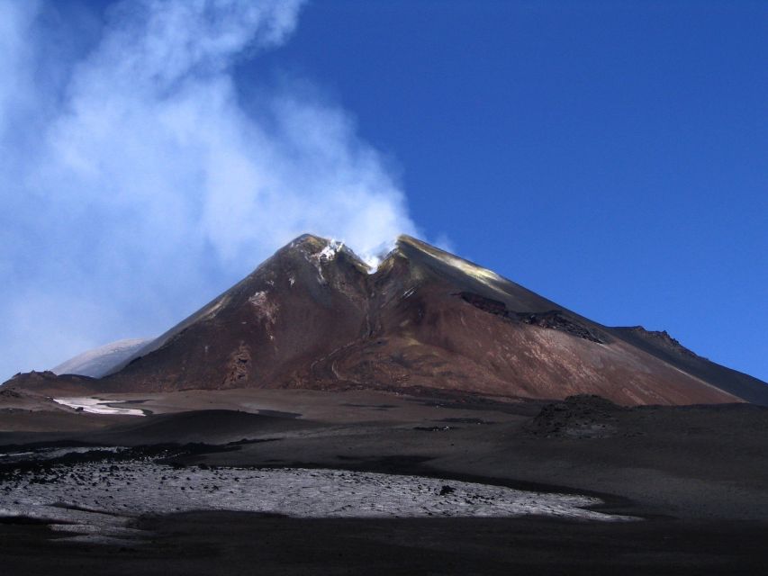 From Syracuse: Mount Etna Volcano Morning Trekking Tour - Rifugio Sapienza at 2,000 Meters