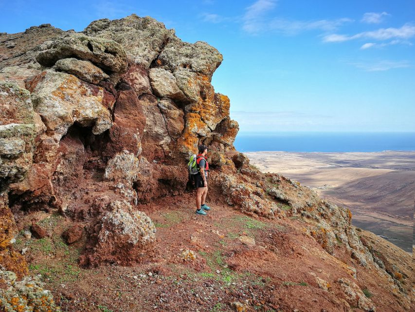 Fuerteventura: Montaña Escanfraga Volcano Summit Hike - How rain and grain shaped island life