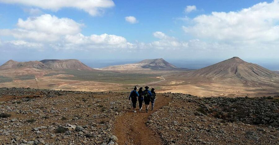 Fuerteventura: Montaña Escanfraga Volcano Summit Hike - Following the old camel route uphill