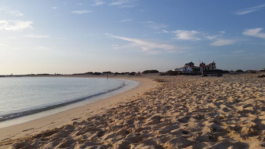 Fuerteventura: Trekking Tour Through the North of the Island - La Cañada de Melian and the old dunes