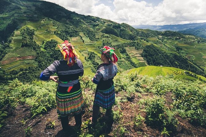 Full Day Private Trekking Mu Cang Chai - Mũi Giày and lunch at midday