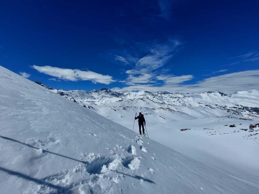 Full-Day Trek to Cerro El Pintor from Santiago - A high summit close to Santiago