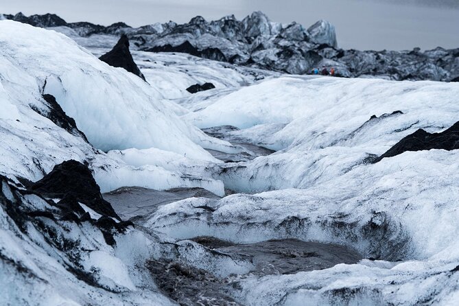 Glacier Hike Experience on Sólheimajökull - Meet on location - Why Sólheimajökull makes a good first glacier hike