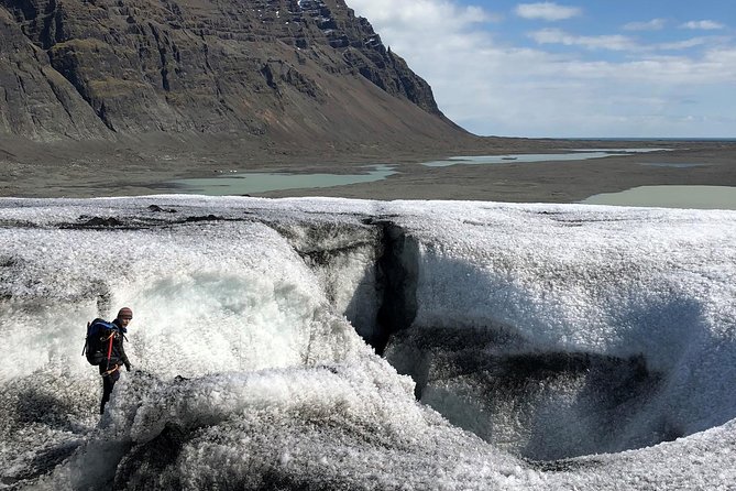 Glacier Hike: Summer Treasure - Glacier Discovery - A guide-led walk with room for questions