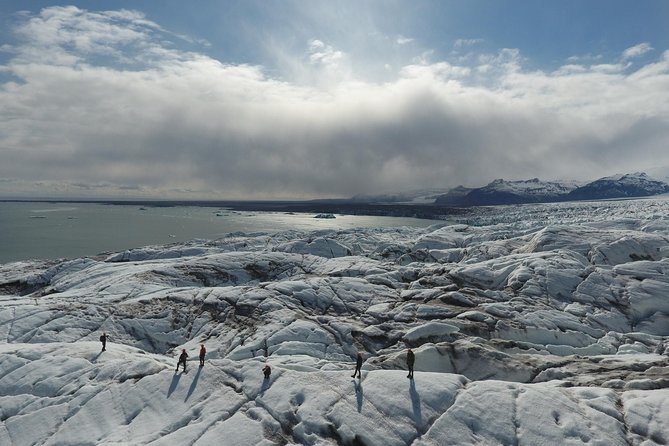 Glacier Hike: Summer Treasure - Glacier Discovery - Why the six-hour length matters