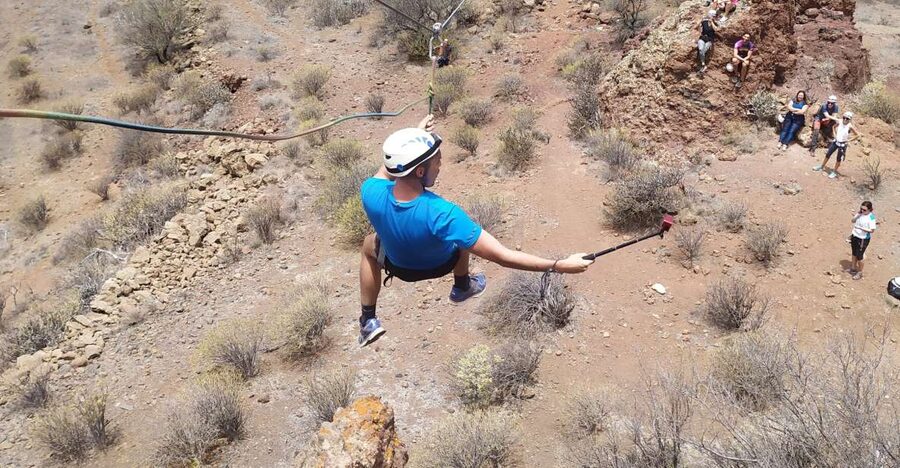 Gran Canaria: Zipline and Mountaineering Tour - The climbing wall is built for first-timers