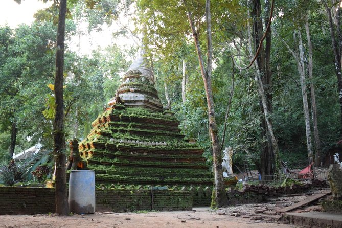 Half Day Doi Suthep Temple and short trekking on monk trail (Private Tour) - Timing, clothing, and physical preparation