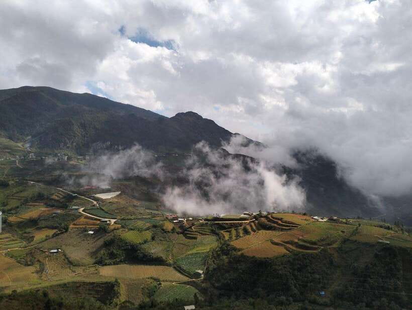 Half Day Sapa Trekking to Visit Lao Chai - Ta Van - Walking from Sapa into the Muong Hoa Valley