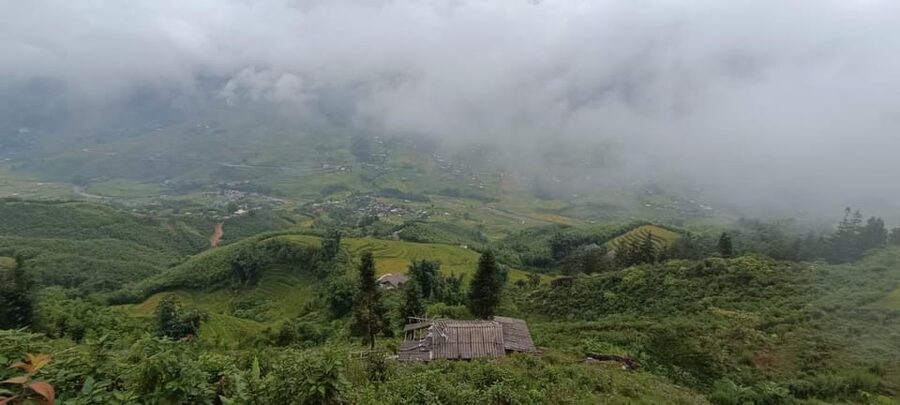 Half Day Visit Y Linh Ho,Lao Chai,Ta Van Trekking With Lunch - Returning from Ta Van Bridge to Sa Pa