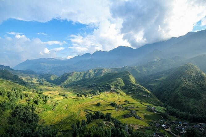 Hanoi: 3-Day Sapa Trek Secret Trails, Waterfall, Stay in Villages - Who will get the most from this Sapa trip