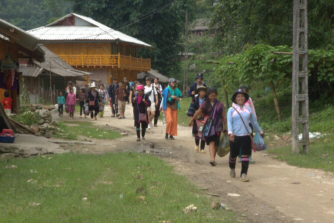 Hanoi - Sapa 3 Day 2 Night Trekking With Hotel & Homestay - What the Ta Van homestay is really like