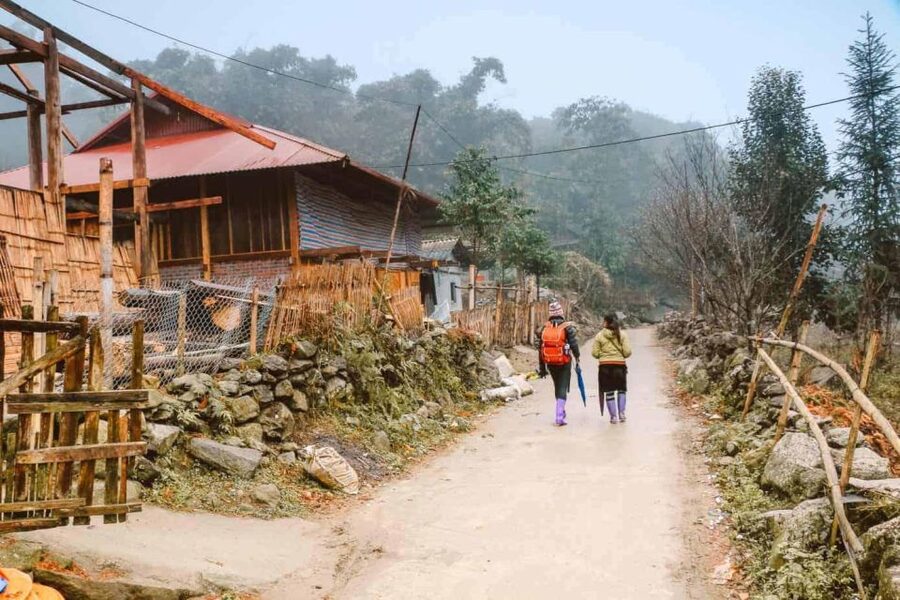 Hanoi: Sapa Trekking 2 Days 1 Night - Sleeper Bus from Hanoi - The early bus ride from Hanoi to Sapa