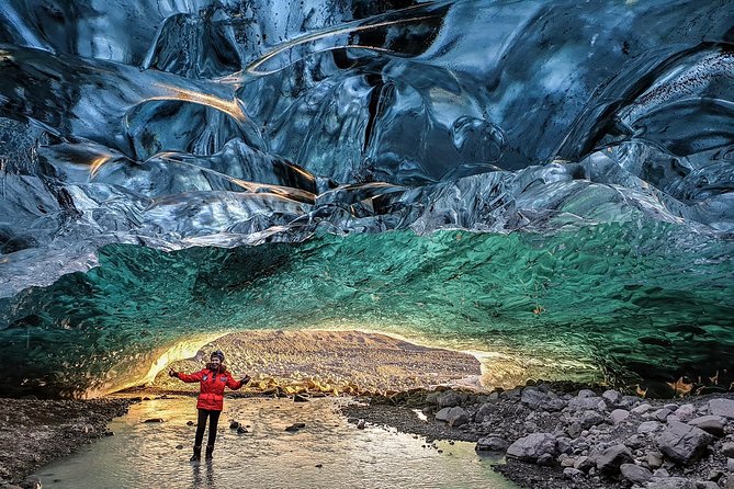 Ice Cave and Glacier Walk into Blue Glacier Canyon - Walking across Vatnajökull