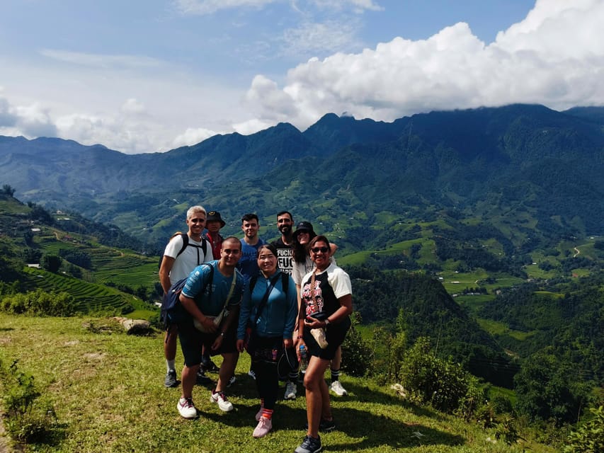 In Sapa: 1 Day Mountain Trek, Visit beautiful villages - A local lunch that earns its place