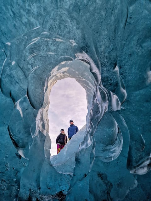 Jökulsárlón: Blue Ice Cave Tour and Glacier Walk - Who should book this experience