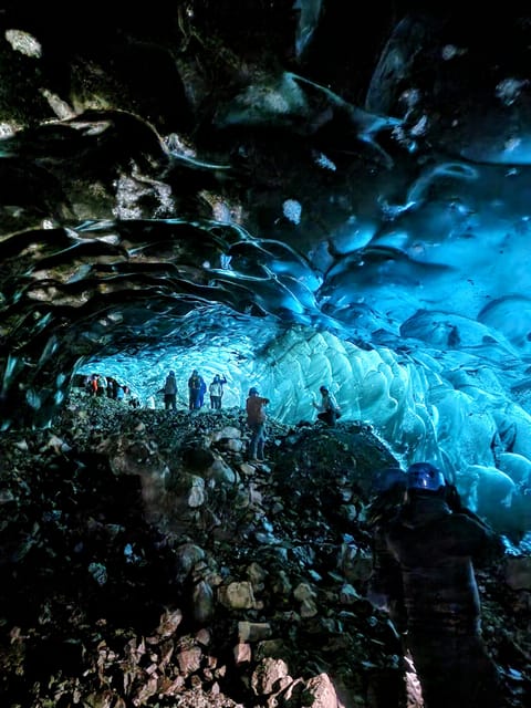 Jökulsárlón: Blue Ice Cave Tour and Glacier Walk - Practical preparation for the day