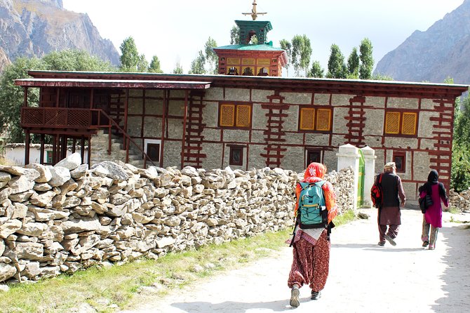 K2 Base Camp & GONDOGORO LA TREK - From Islamabad to the Karakoram Highway
