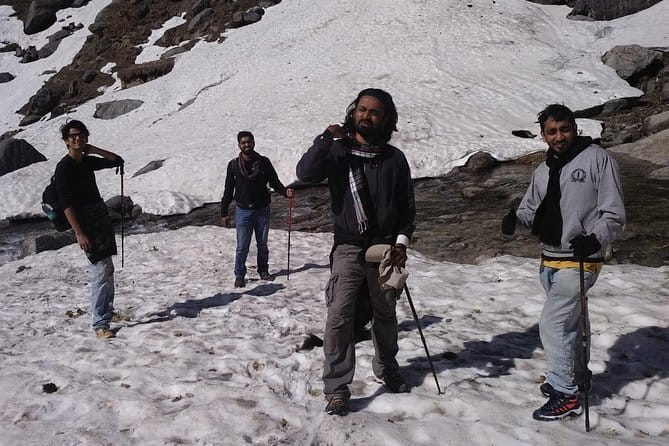 Kareri Lake Trek & Indrahar Pass Trek - Guide service and the private group advantage