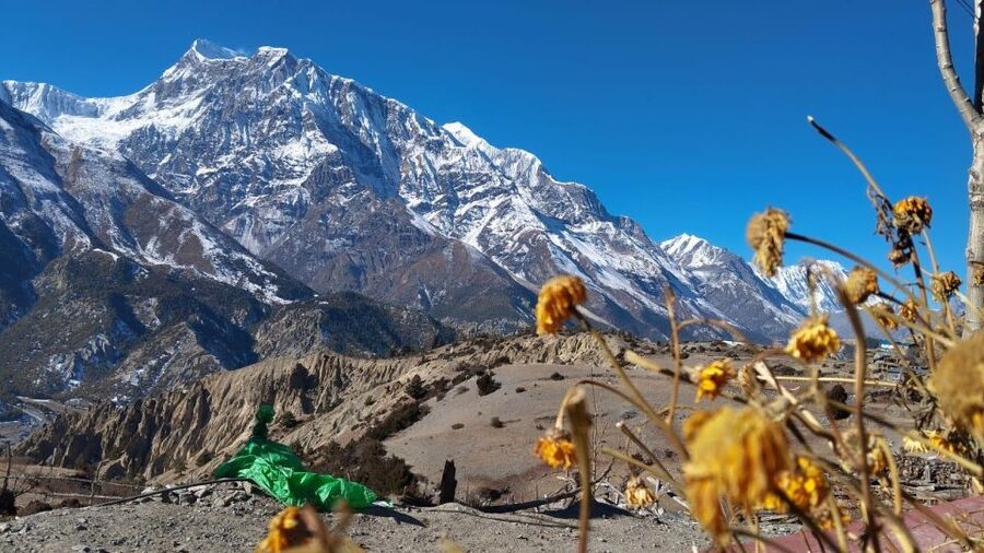 Kathmandu: 11-Day Annapurna Circuit Guided Trek via Tilicho - Day 1: Kathmandu to Chame by road