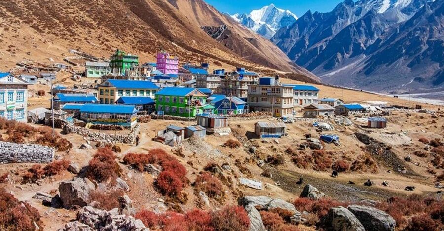 Kathmandu: 6-Day Limitless Langtang Trek - Day 1: Kathmandu to Syabrubesi, then the river trail to Pahiro
