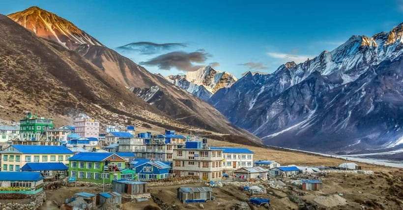 Kathmandu: Langtang Valley 6-Day all inclusive Guided Trek - Day 1: Kathmandu to Syabrubesi, then Pahiro