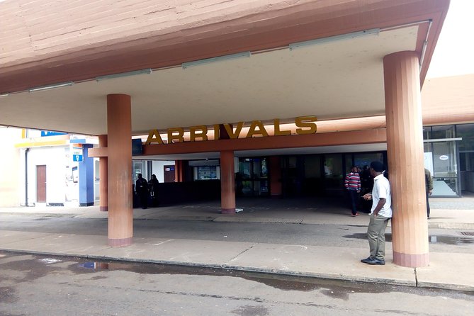 Kilimanjaro Airport taxi to/from Moshi town/Arusha town - Meeting your driver after landing
