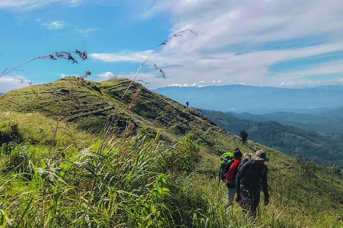 Knuckles Mountain Range: Hidden Waterfall Chain Trek - Day 3: Gunikuru Falls and the walk to Ranamure