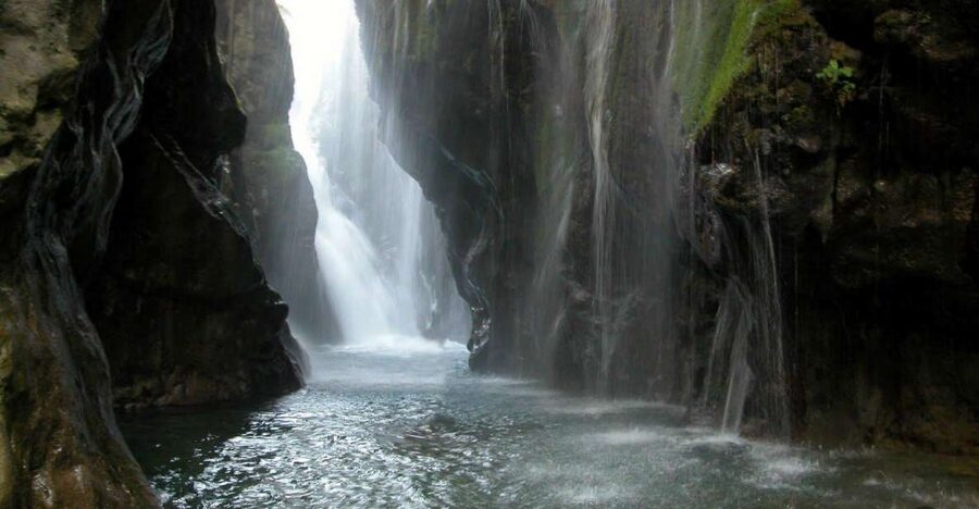 Kourtaliotiko Gorge: Guided River Trekking with Lunch - Two hours of pools, rocks, and plane trees
