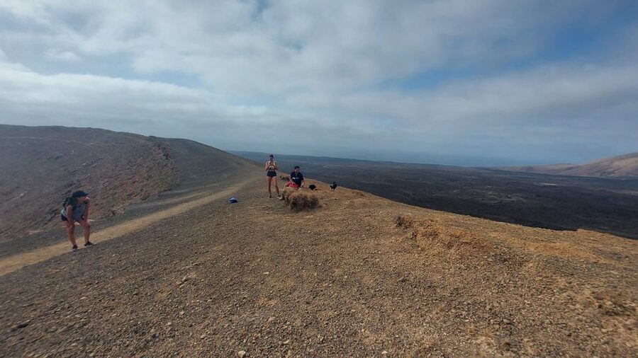 Lanzarote: Timanfaya Natural Park Trekking Tour - Local wine, cheese, and mojo among the volcanoes