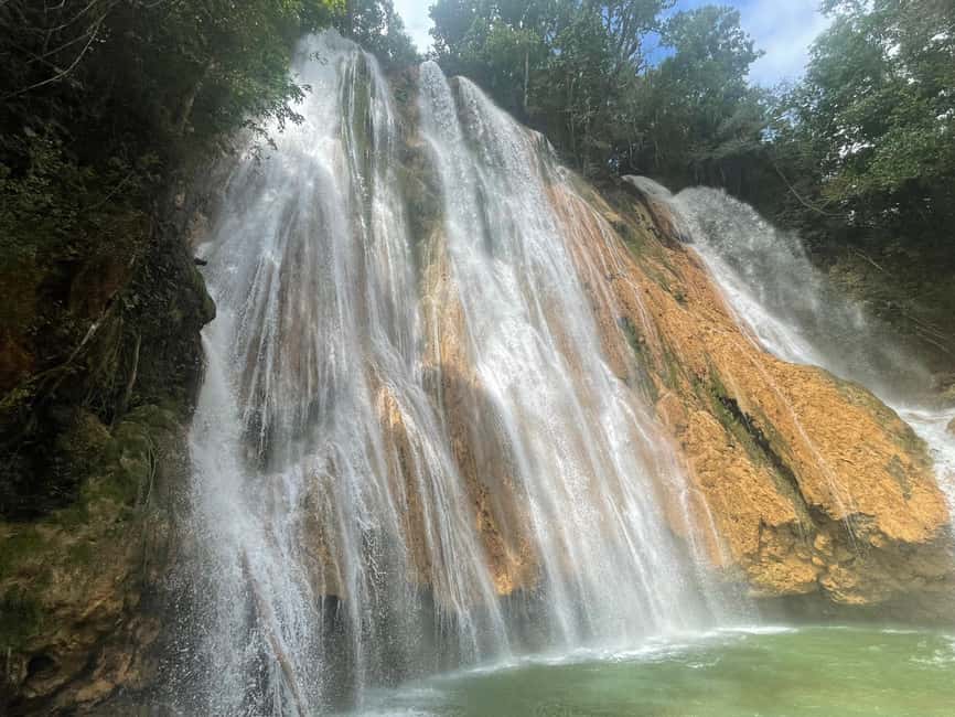 Las Terrenas: El Limón Waterfall Trekking Tour in Samana - What to wear for the river crossings