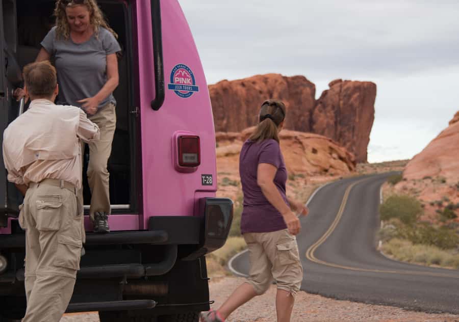 Las Vegas: Valley of Fire Tour in Luxury Tour Trekker - Why Valley of Fire makes a better escape than another day on the Strip