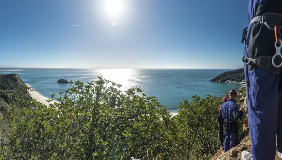 Lisbon: Via Ferrata Setubal's Arrábida Natural Park - Who should book this four-hour experience?
