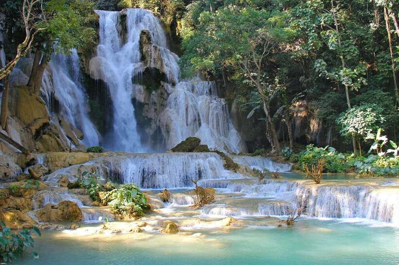 Luang Prabang Trekking LongLao to Kuang si falls full day - Ban Longlao and the first climb