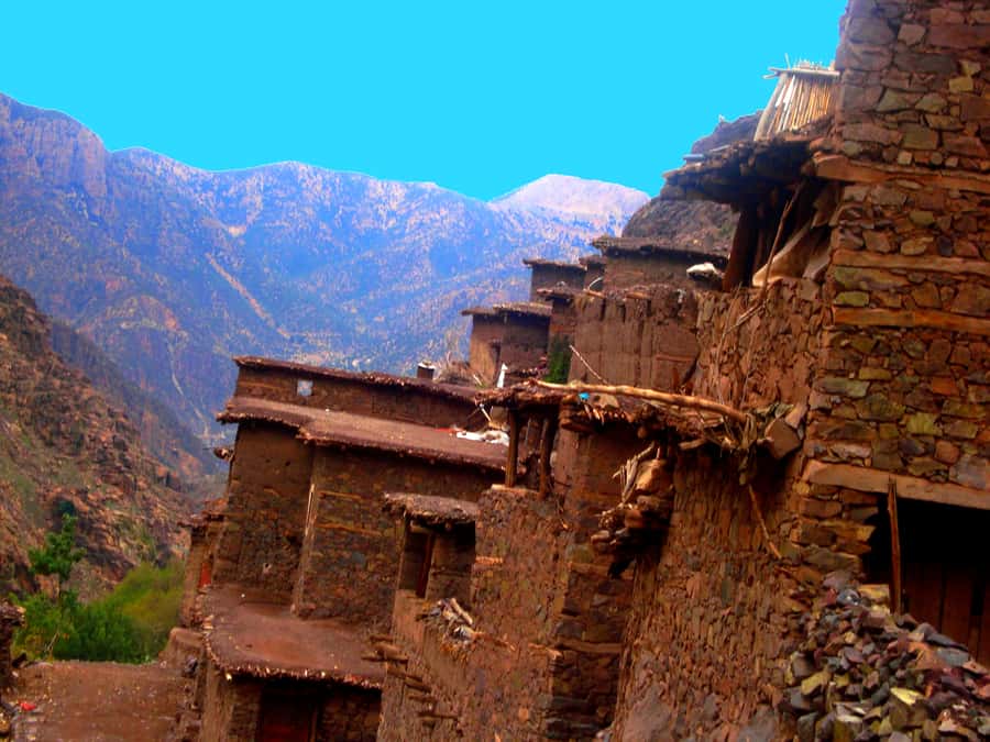 Marrakech: 2-Day Atlas Villages Trekking Tour - Leaving Marrakech for the foothills