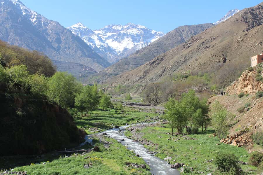 Marrakech: 2 Day Trek Atlas Mountains & Taoudja Summit 2724M - Tizi NTamaterte and the climb to 2724 meters