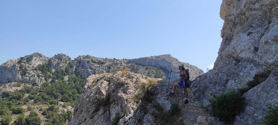 Marseille: Calanques National Park Guided Summit Hike - The descent to coastal creeks