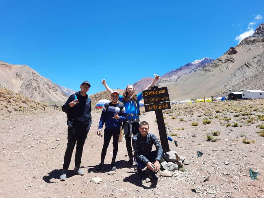Mendoza: Mt. Aconcagua Confluencia Camp Trekking - Who will enjoy this Aconcagua day