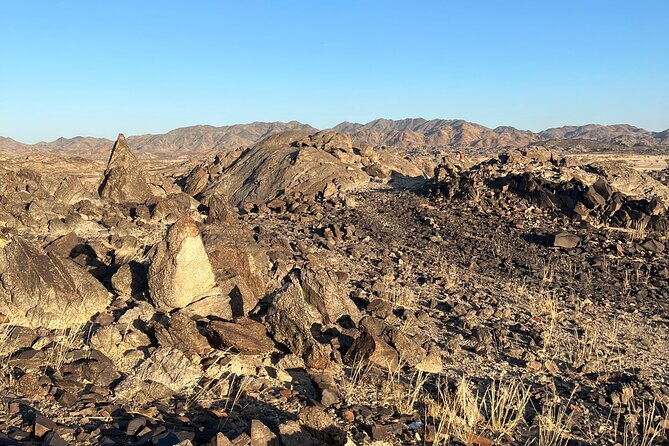 Moon Mountain Hike from Jeddah City - Snacks, drinks, and the return drive