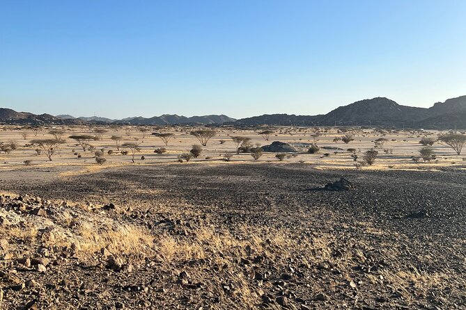 Moon Mountain Hike from Jeddah City - What makes the rock formations unusual