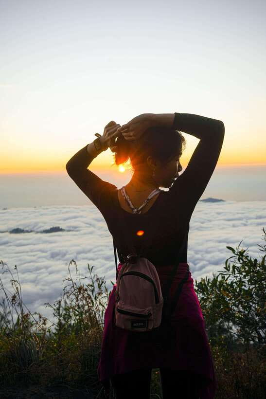Mount Abang Trekking - Andong Temple and the second rest