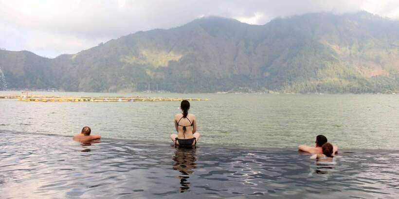 Mount Batur Sunrise Trekking Experience: Adventure & Beauty - Sunrise above Lake Batur and Mount Agung
